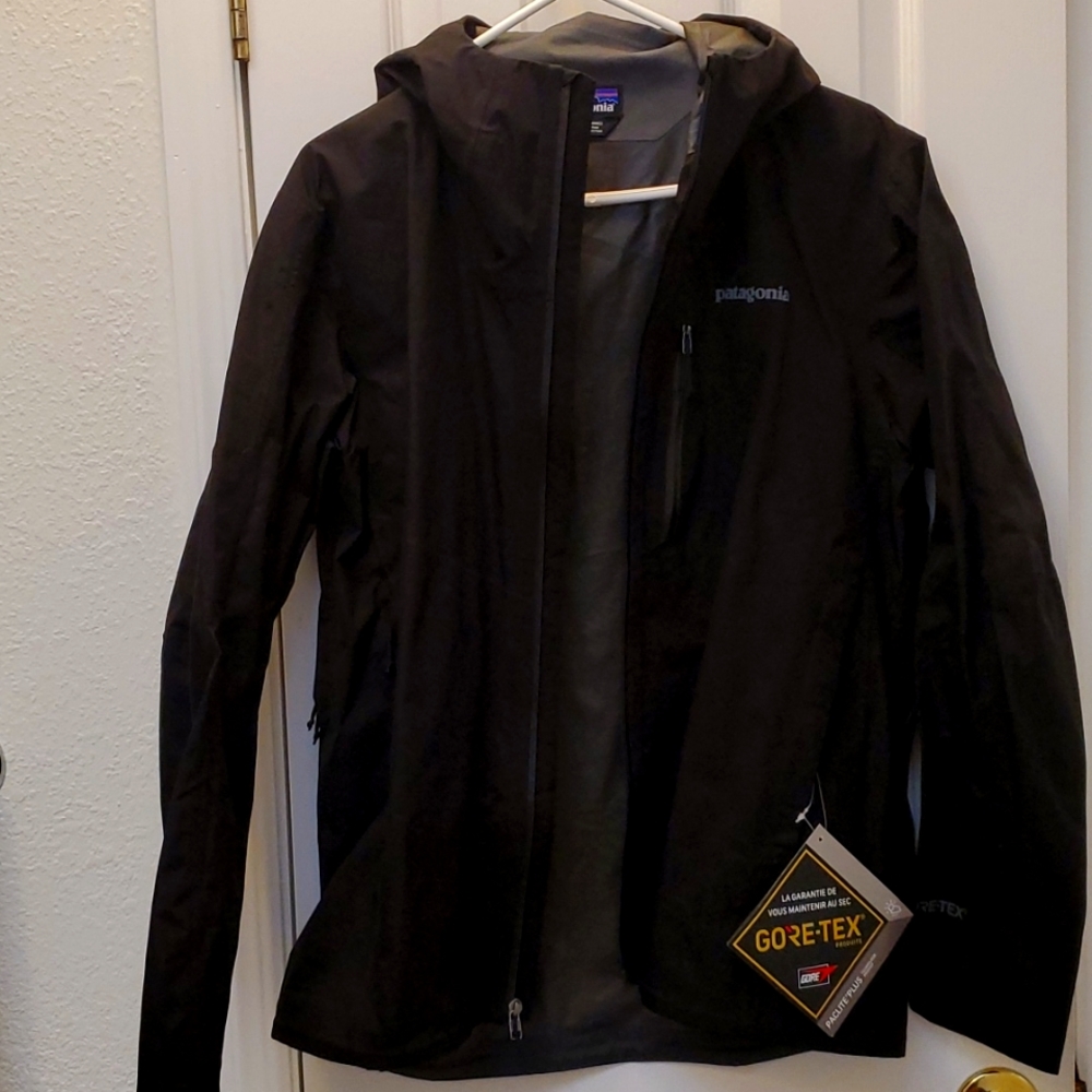 Patagonia Gore-Tex Black